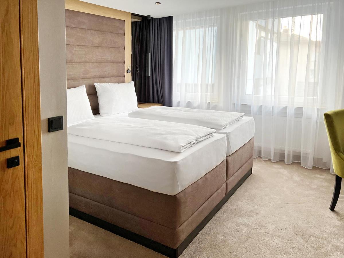 Dormero Hotel רויטלינגן מראה חיצוני תמונה