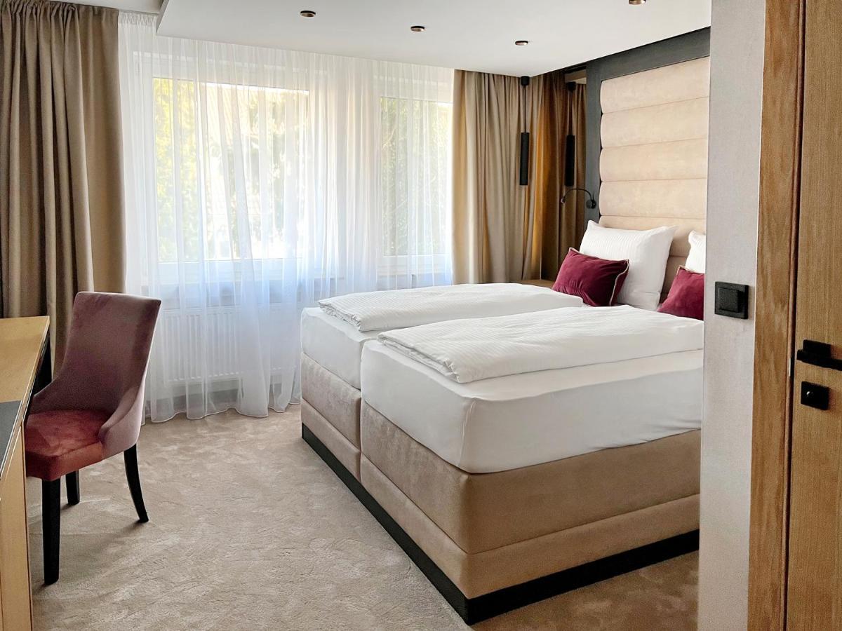 Dormero Hotel רויטלינגן מראה חיצוני תמונה